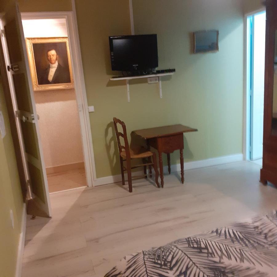 Chambres D'Hotes Gobillon Maintenon Bagian luar foto